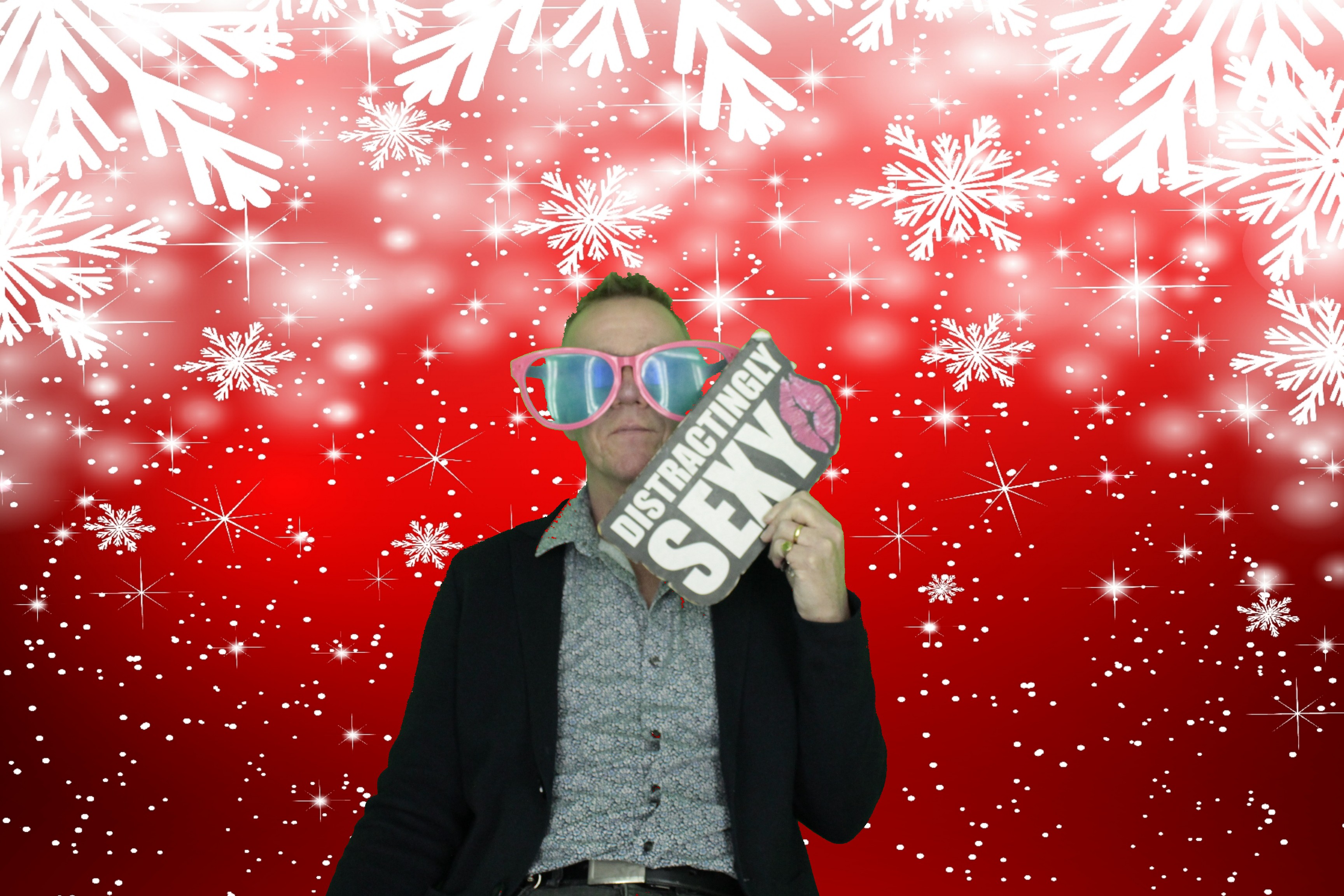 Ocean Network Express Christmas Party 2019 | View more photos from the event at gallery.myphotoboothexperience.co.uk/u/MyPhotoBoothExperienceLtd/Ocean-Network-Express-Christmas-Party-2019